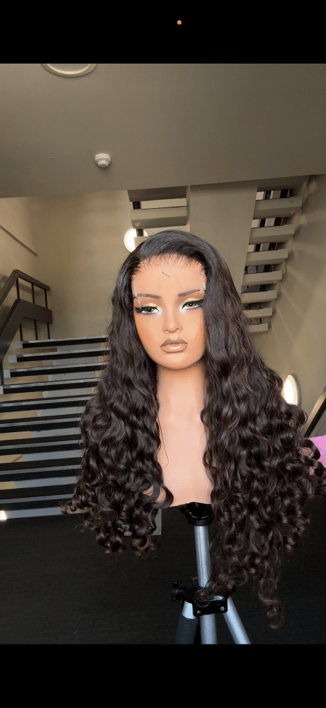 Raw Asian Curly Closure