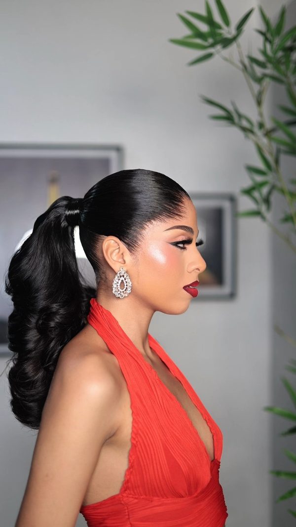 Frame Grabber 1.6.4 Signature frontal Ponytail
